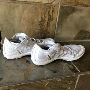 Varsity Edge Cheer Shoes. Size 8